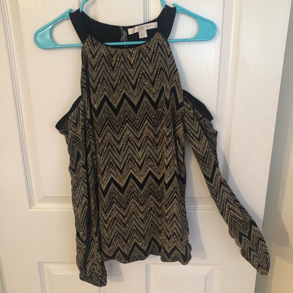 Boston Proper Glitter Zig Zag cold shoulder top Size S NWOT